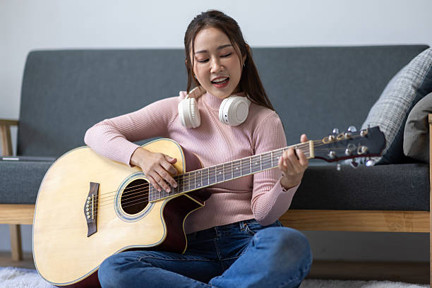 7 Situs Terbaik untuk Mencari Chord Gitar dan Lirik Lagu Favorit