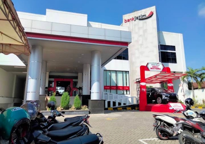 BANK JATIM CABANG KEDIRI TLP 081776499111